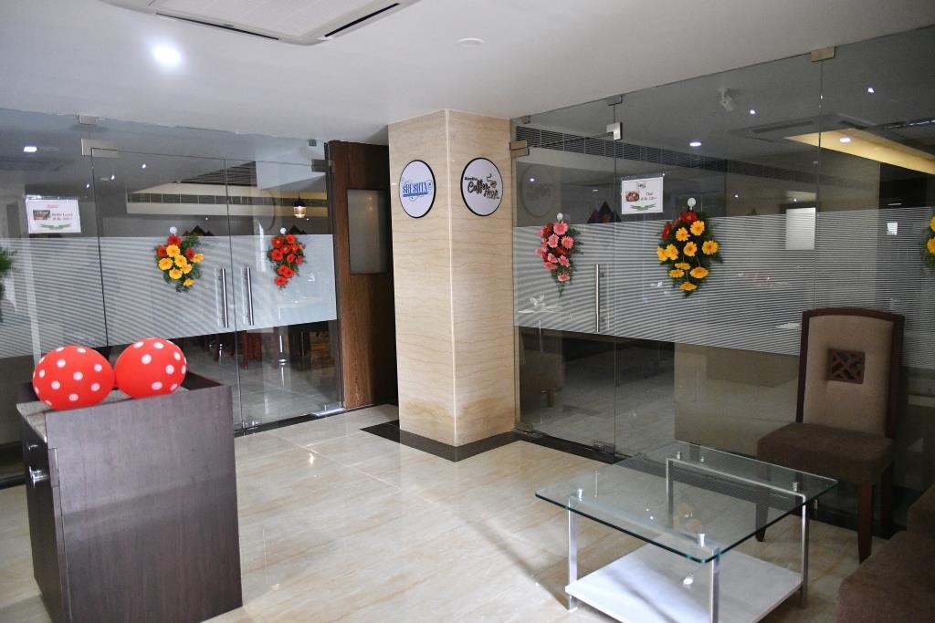 Hotel Ajantha Evergreen Vijayawāda Dış mekan fotoğraf